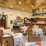 Pineda Hotel