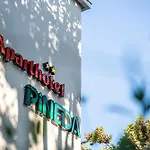 Pineda Hotel